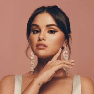 Selena Gomez: Produtos Imperdíveis da Rare Beauty